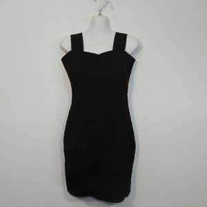 I Joah sweetheart neckline super stretch bodycon textured wave dress, black